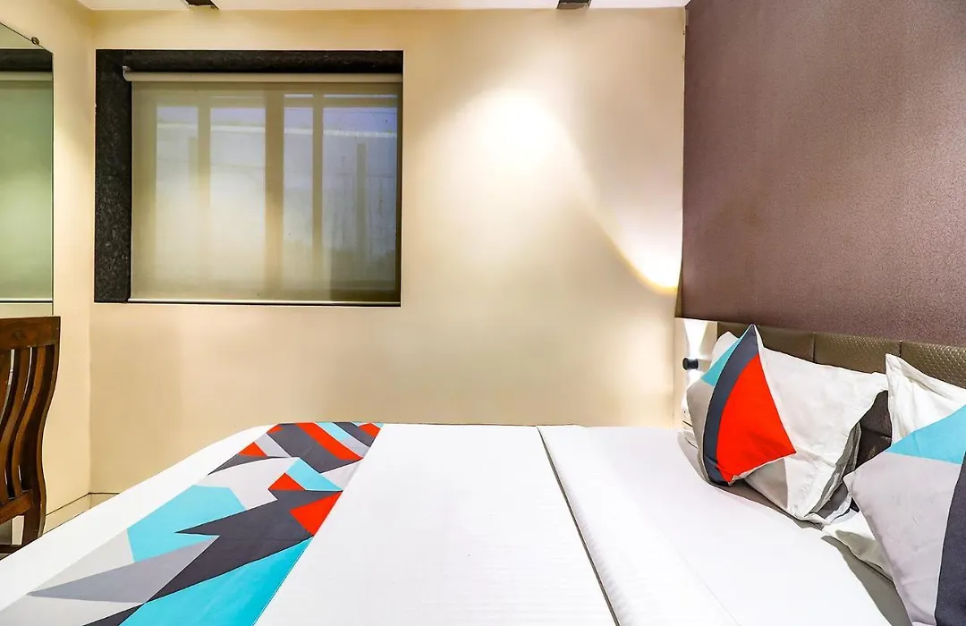 Fabhotel Grand Heritage - Nr Bkc-1