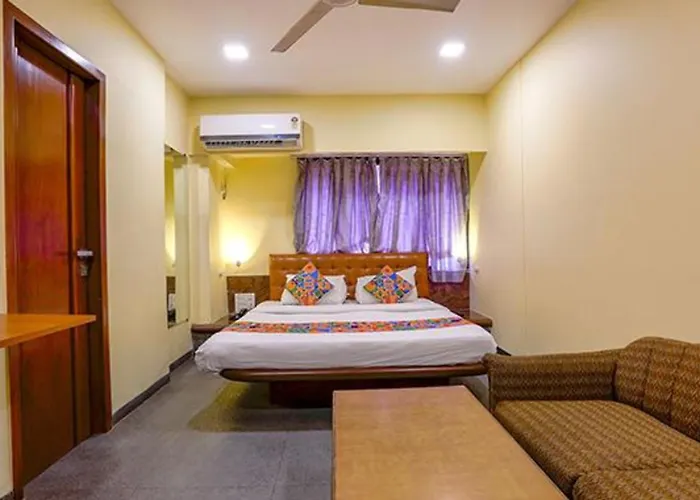 Via Jayshree Hotel Mumbai